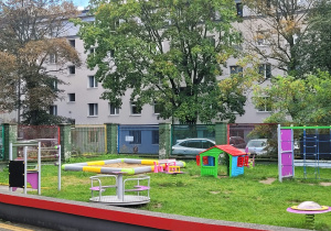przedszkolny plac zabaw