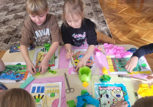 dzieci wykonują pracę abstrakcja