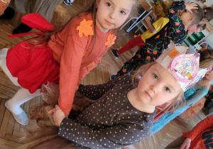 Tańczące dziewczynki