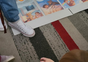 Miś podświetlany latarką