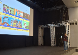 Odcinki zajęć w Centrum Dialogu