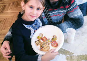 Dziewczynka z babcią