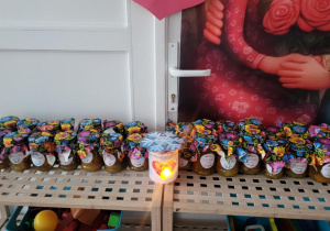 prezenty dla dziadków słoiczki z syropem