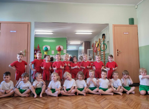 Zabawy ruchowe gr 2 i 1