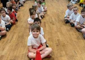 Dzieci biorące udział w zawodach